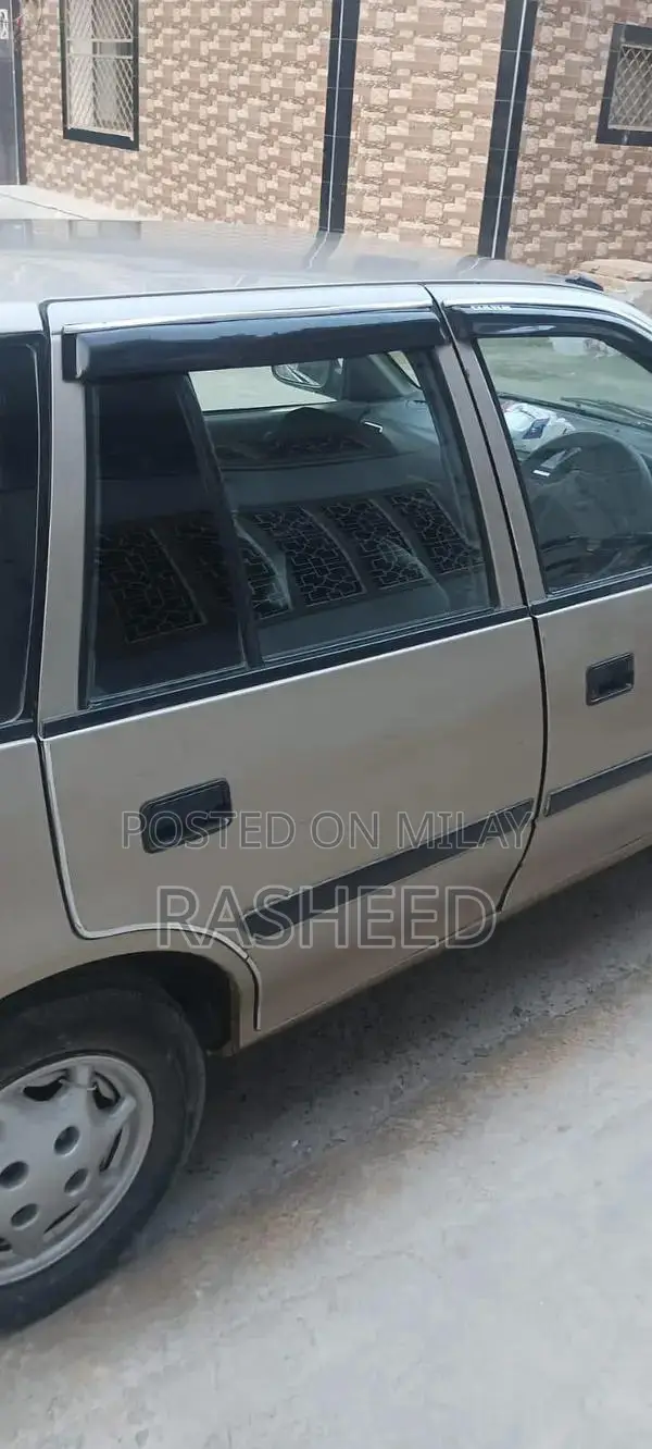 Family-Friendly Sedan with Spacious Interior and Reliable Performance