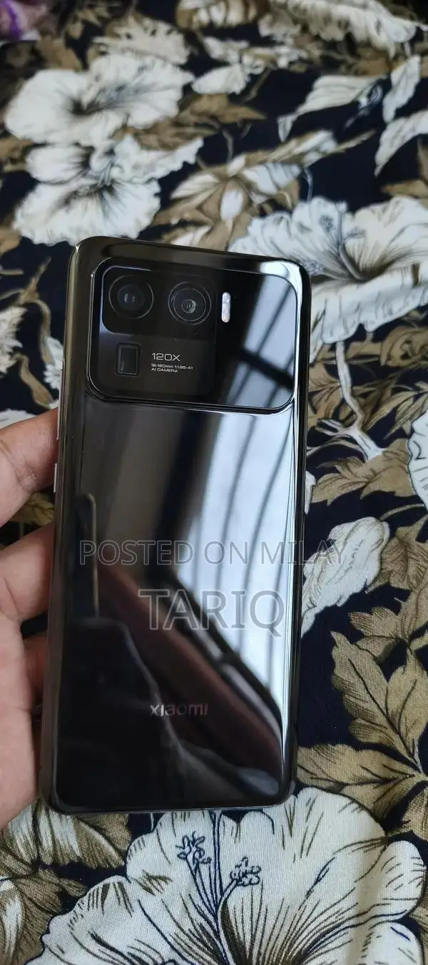 High-Performance Dual SIM Smartphone with Large Storage