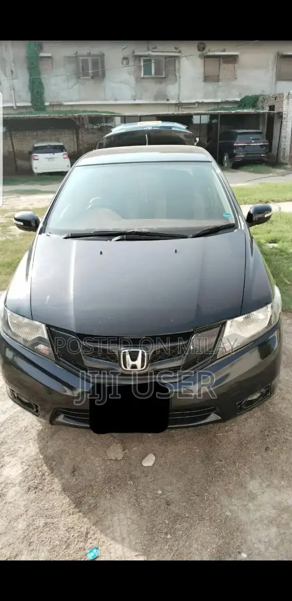 Honda City 1.3 IVTEC Manual Sedan 2018 Model