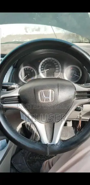 Honda City 1.3 IVTEC Manual Sedan 2018 Model