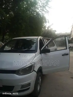 Photo - United Bravo 2018 Compact Car - Reliable Urban Transportation