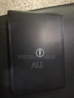 Photo - Dell Latitude 5290 Business Laptop i3 8th Gen