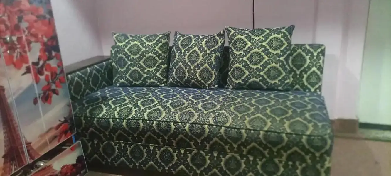 L-Shape Sectional Sofa with Multiple Cushions