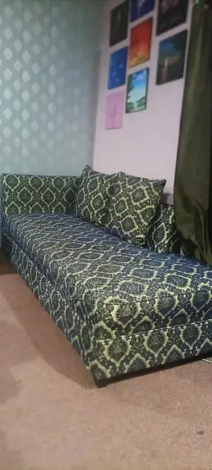 L-Shape Sectional Sofa with Multiple Cushions