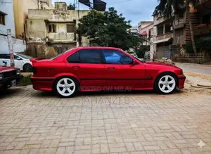 Photo - 1998 BMW E36 V6 Sedan with Custom Modifications