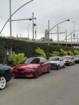 1998 BMW E36 V6 Sedan with Custom Modifications