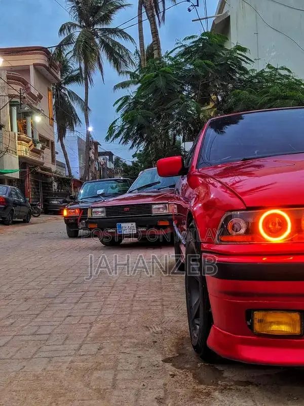 1998 BMW E36 V6 Sedan with Custom Modifications