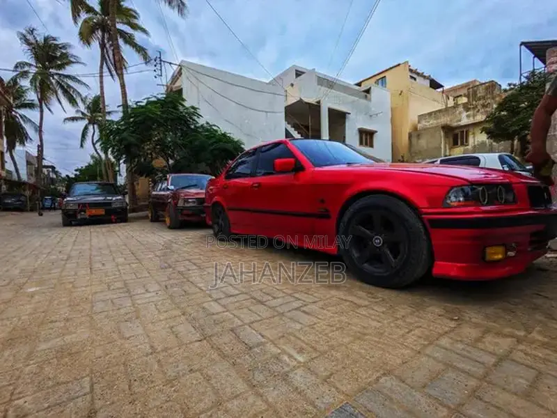 1998 BMW E36 V6 Sedan with Custom Modifications