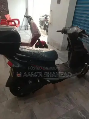 Zhongfa Y1 Electric Scooty - 110km Range Long-Lasting E-Scooter