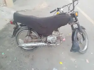 Honda 70cc Motorcycle - Well-Maintained Condition