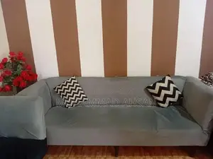 Black Leather 3-Piece Sofa Set with One-Seat Accent