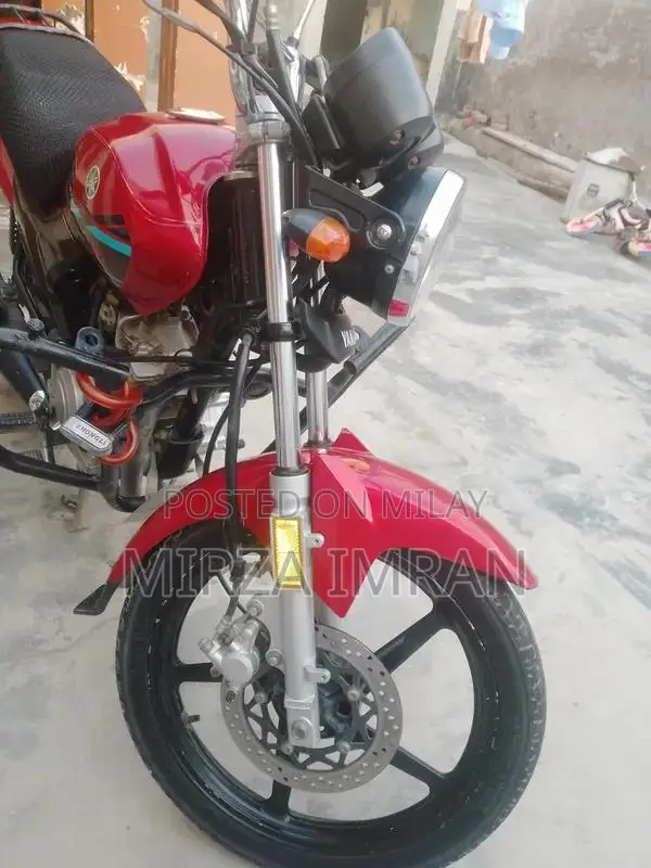 Yamaha YBZ 125 Motorcycle 2022 Model