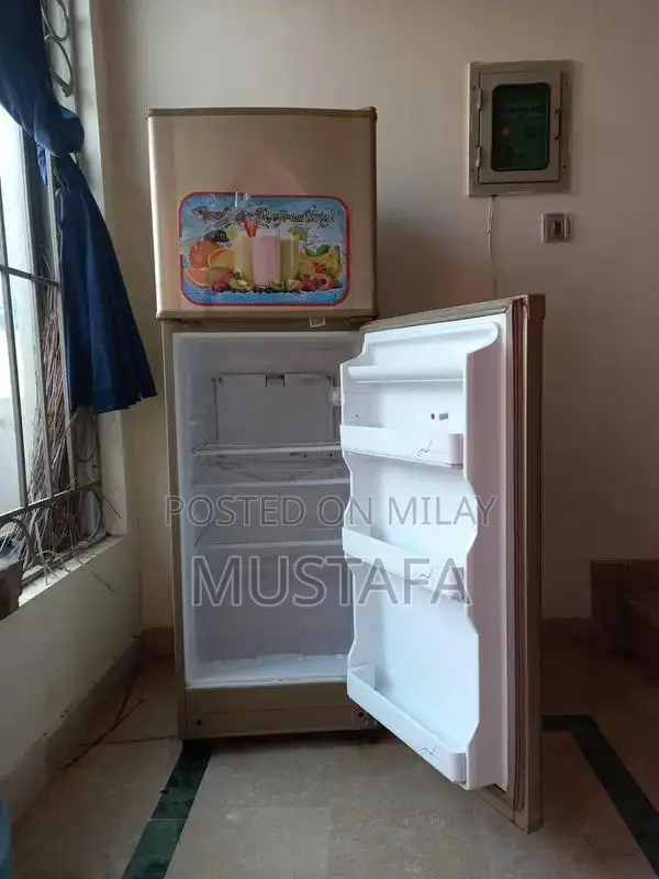 Dawlance Medium Refrigerator - Excellent Working Condition