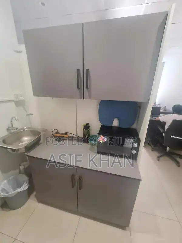 Executive Office Furniture Set with Glass Tables and Accessories