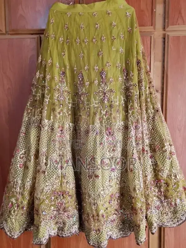 Elegant Festive Mehndi Lehnga Choli - Premium Formal Wear