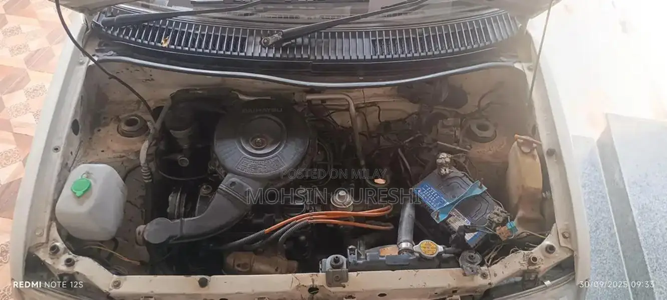 Coure 2002 Sedan - Reliable City Car with Power Steering