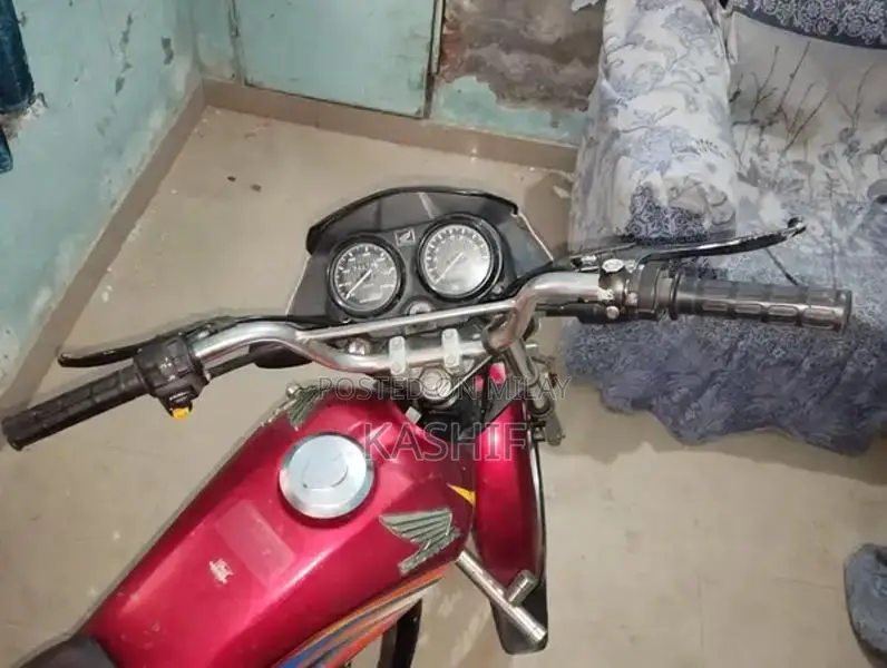 Honda CG 125 Classic Motorcycle Dream Model