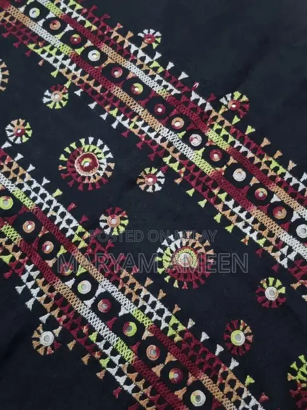 Elegant Winter Embroidered Shawl - Soft Warm Fabric Wrap