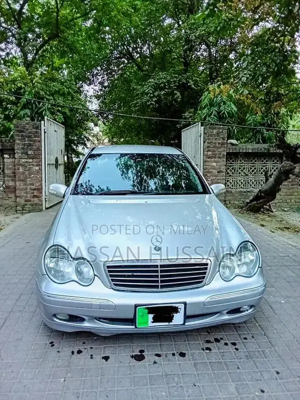 Mercedes-Benz C200 W203 Sedan - Low Mileage, Excellent Condition