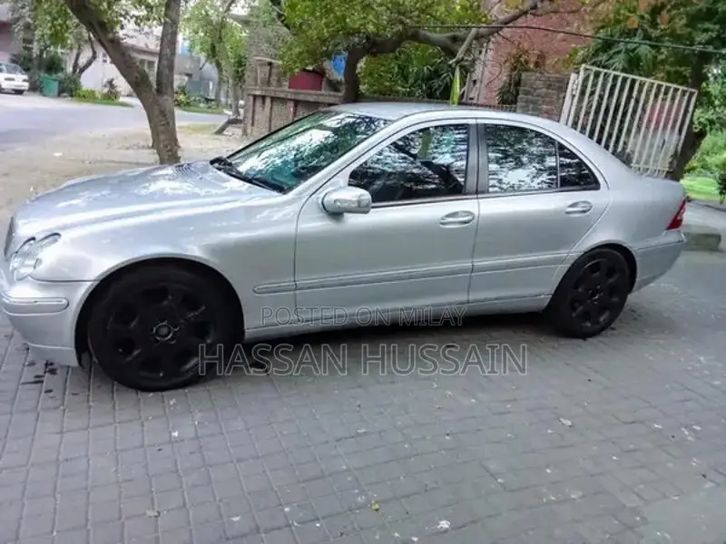 Mercedes-Benz C200 W203 Sedan - Low Mileage, Excellent Condition