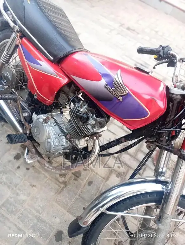 Classic Honda CG 125 Motorcycle from 1995