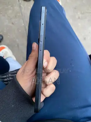 Oppo F21 Pro Dual SIM Smartphone with In-Display Fingerprint