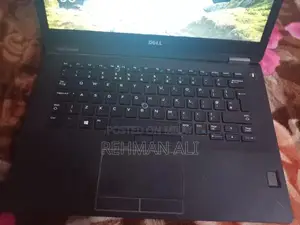 Photo - Dell Laptop Core i7 6th Gen 8GB RAM Fingerprint Reader