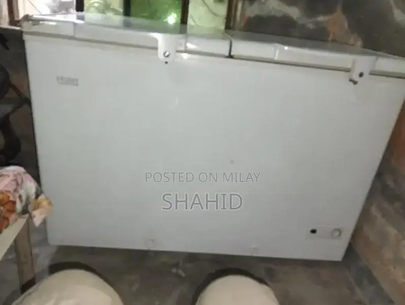 Haier Inverter Freezer - High-Efficiency White Refrigeration Solution