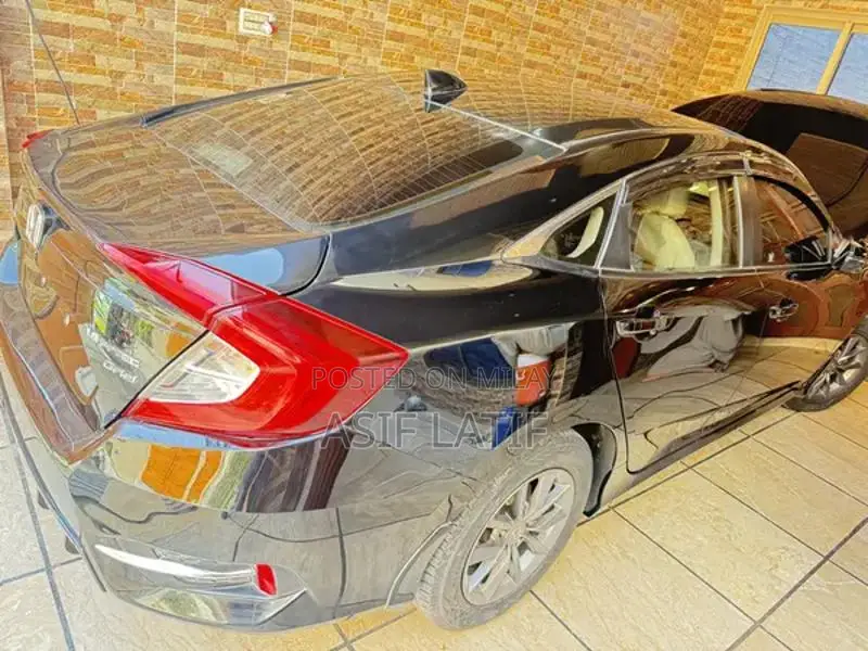 Honda Civic Oriel Sedan - 1.8L i-VTEC CVT Transmission