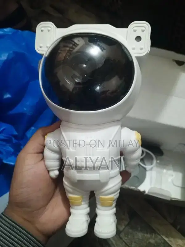 Galaxy Astronaut Night Light Projector for Bedroom Ambiance