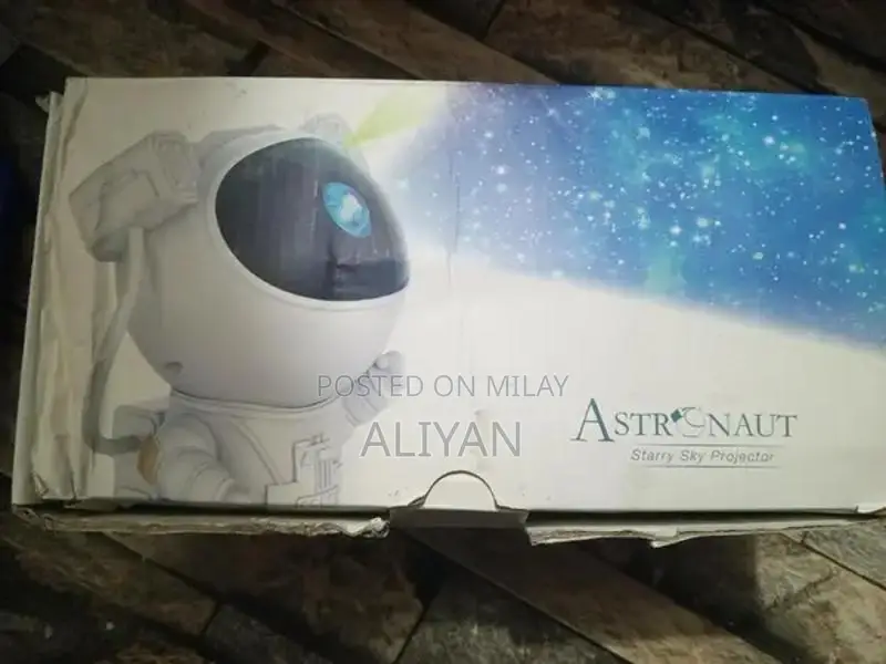 Galaxy Astronaut Night Light Projector for Bedroom Ambiance