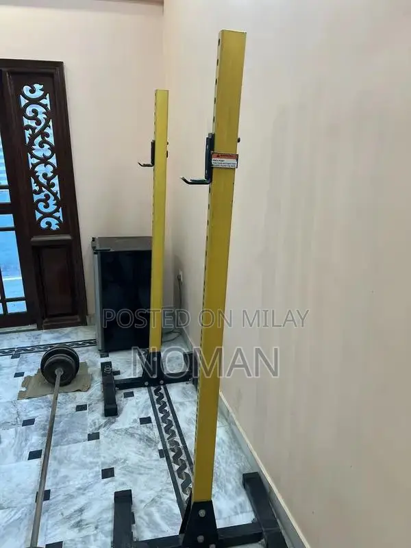 Heavy-Duty Fitness Squat Rack for Home and Gym Strength Training