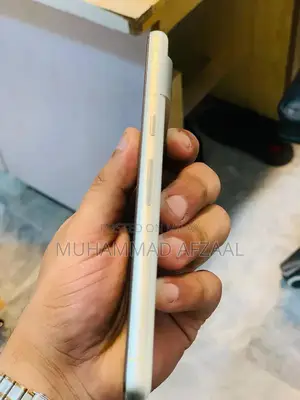 Google Pixel 7 Smartphone - Premium White Condition Device