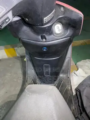 United Scooty 100 CC Petrol Scooter with Self Start