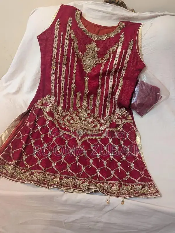 Elegant Stitches Boutique Women's Dress