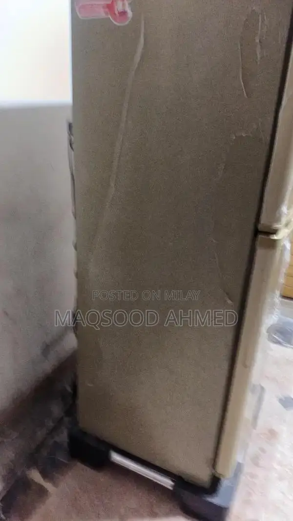 Dawlance Medium-Size Refrigerator - Excellent Cooling Performance