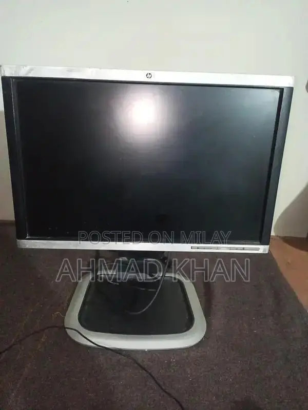 High-Performance Gaming Desktop PC with Dual Graphics