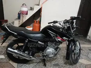 Photo - YBR Bike High Performance Single Cylinder Motorcycle