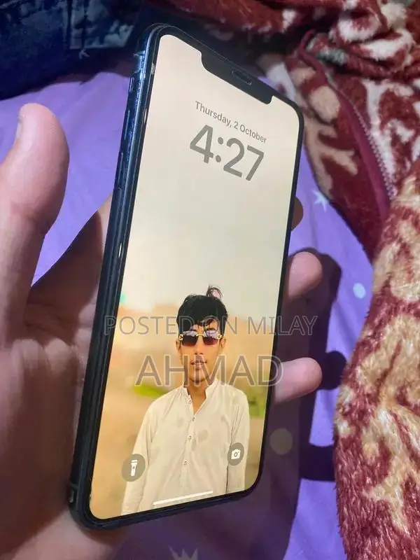 Apple iPhone 11 Pro Max Premium Smartphone