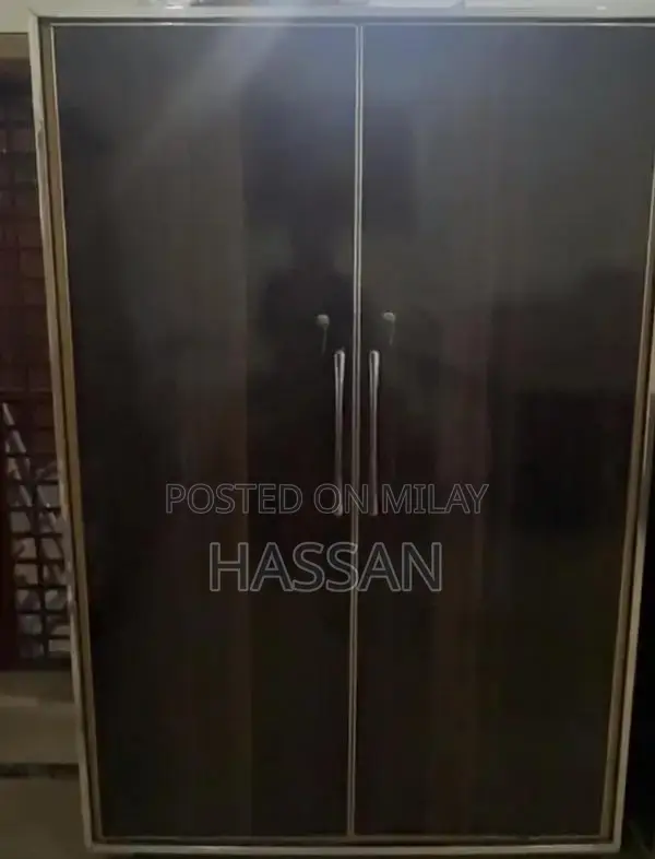 Pristine Wood Cabinet - Minimal Use, Excellent Condition