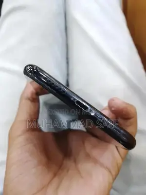 Apple iPhone XS Max 64GB Smartphone with PTA Approval