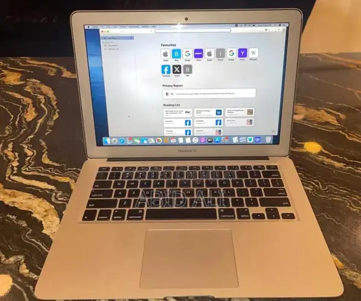 MacBook Air Core i7 Laptop with High Performance