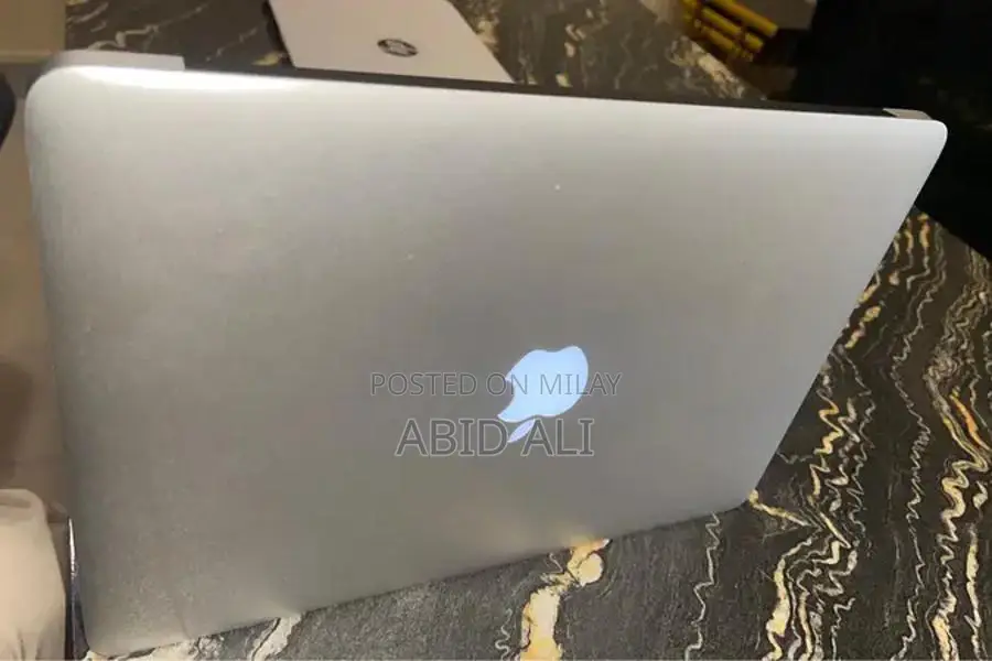 MacBook Air Core i7 Laptop with High Performance