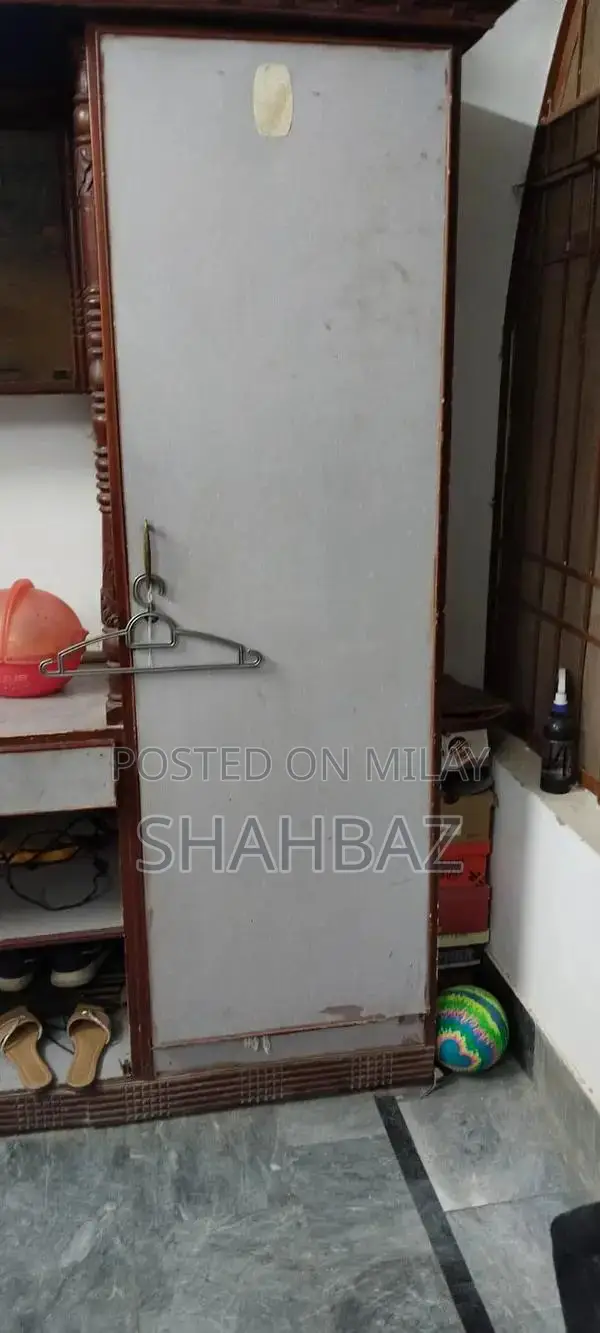 2-Door Wardrobe with Dividers and Mirrors