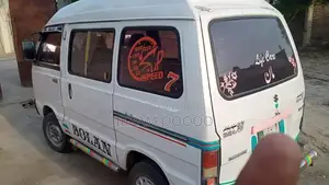 Carry Bolan 2015 White Cargo Van - Excellent Condition