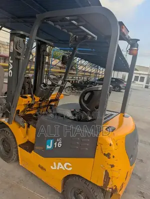 JAC Electric Battery Operated Forklift 1.5 Ton Capacity