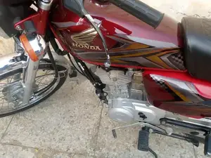Honda Motorcycle 125cc Single Cylinder Bike