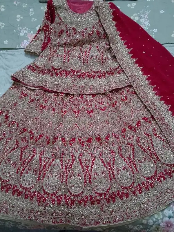 Elegant Bridal Wedding Dress - Gently Used, Great Condition