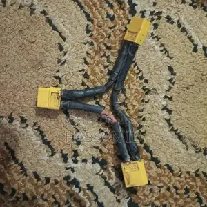 LiPo Battery with Separate Connector in Fair Condition