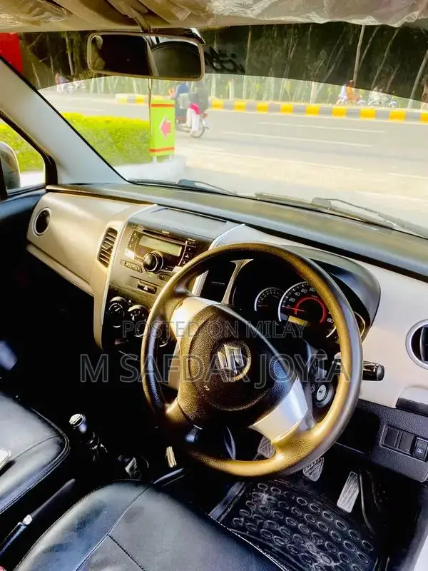 Suzuki Wagon R VXL Compact Hatchback 2018 Model